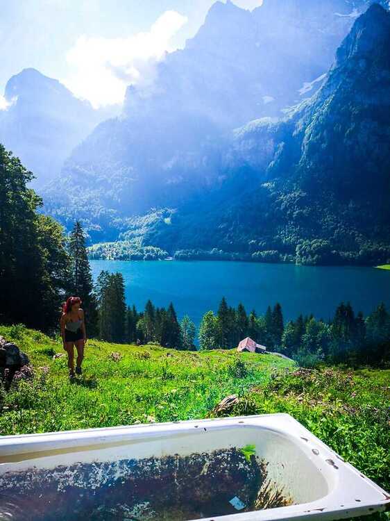 Glarus Klöntaler Gölü (Klöntalersee) | İsviçre’nin En Güzel Gölü!